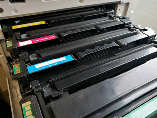 Changing copy machine color toner cartridges