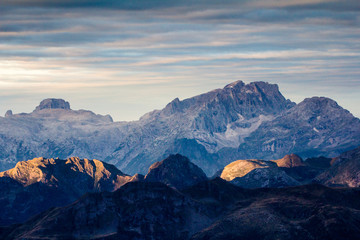 Fototapeta na wymiar Sonnenaufgang in den Dolomiten
