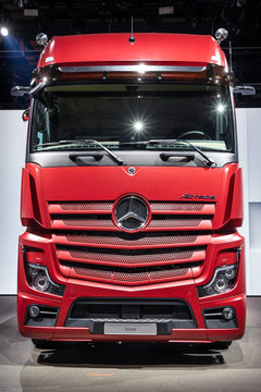 Mercedes Actros 1853 Sleeper Truck debut at the Hannover IAA Commercial Vehicles Motor Show. HANNOVER, GERMANY - SEP 27, 2018.
