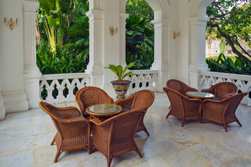 Singapore Raffles Hotel is a colonial-style hotel built by Armenian hoteliers, the Sarkies Brothers, in 1887.