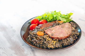 Green lentils with smoked pork sausage smoked choice, carrots and onions