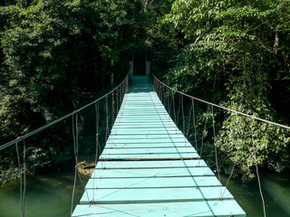 pont suspendu au Bélize