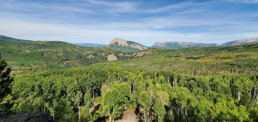 Naklejka premium view of mountains