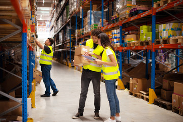 Werhouse workers working in Warehouse
