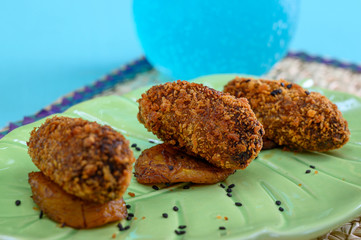 Croquetas de mole
