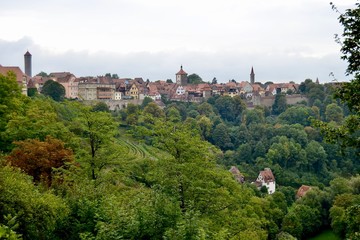 Fototapeta na wymiar Skyline of medieval german town of Rothenburg ob der Tauber 