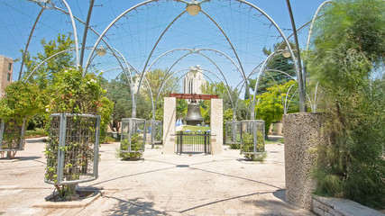 Replica of the Liberty Bell in Jerusalem timelapse hyperlapse - Liberty Bell Park