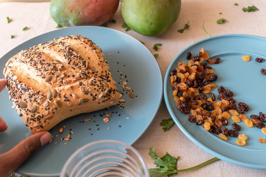 paved bread on a blue plate