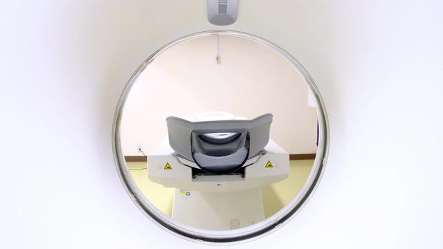 Movement of computer tomographic machine gantry during warming up.