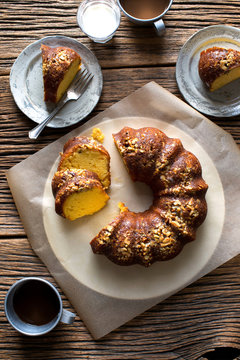 JULIA O'MALLEY Mom's Famous Rum Cake