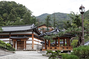 공주한옥마을입니다