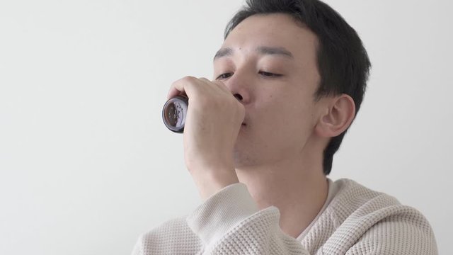 男性　栄養ドリンク