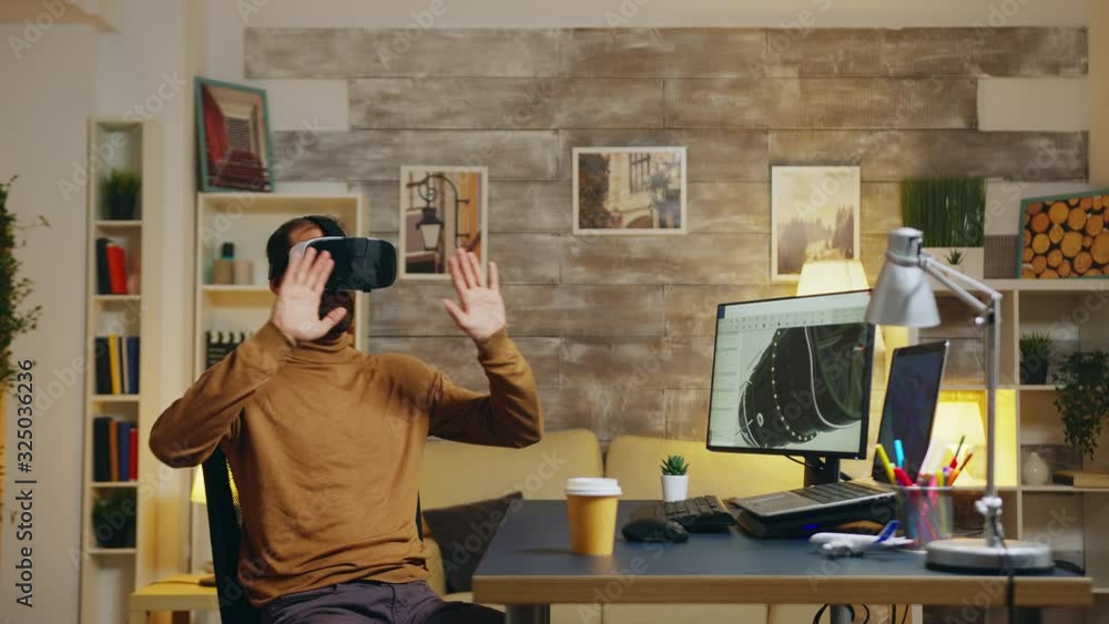 Poster mechanical engineer using virtual reality headset