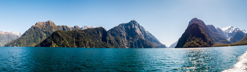 Fototapeta na wymiar Mountains at the sea fjord New Zealand