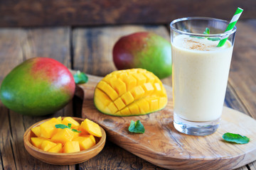 mango smoothie