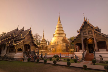 Fototapeta premium THAILAND CHIANG MAI WAT PHRA SINGH