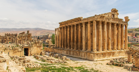 Fototapeta premium Baalbek, Lebanon - place of two of the largest and grandest Roman temple ruins, the Unesco World Heritage Site of Baalbek is a main attractions of Lebanon. Here in particular the Temple of Bacchus