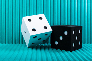 Noise-absorbing acoustic material polyester