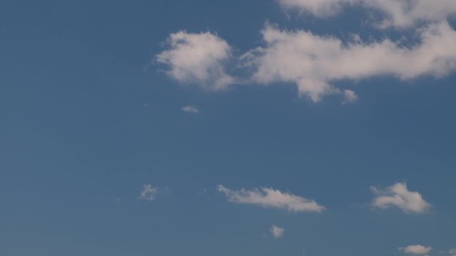 N&aacute;poles. Nubes sobre el cielo. Campania, Italia, Europa.