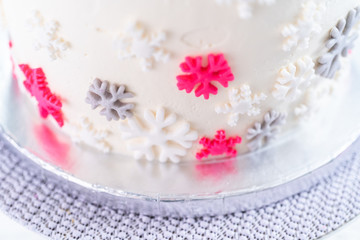 Baking cake