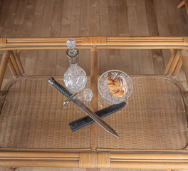 composition with carafe and bayonet