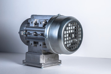 Worm motor, electric motors and equipment for bottling lines, industrial equipment for factories...