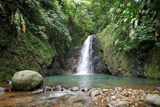 Grenada – Seven Sisters Waterfall