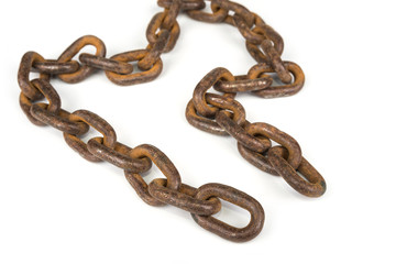 Closeup of seamless old rusty chain isolated on white background