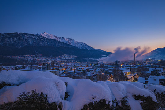 Wattens Bilder Durchsuchen 410 Archivfotos, und Videos