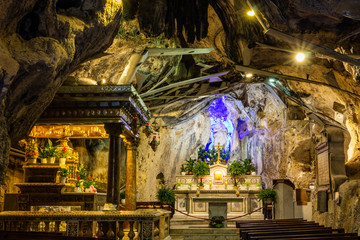 Obraz premium Il Santuario di Santa Rosalia sul Monte Pellegrino a Palermo