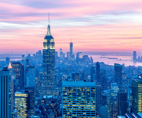 Obraz premium View of New York Manhattan during sunset hours