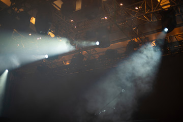 Naklejka premium rays of light illuminate the scene