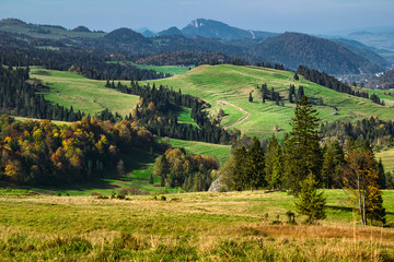 Fototapeta na wymiar Autumn in Pieniny mountains. View from Beskid Sadecki nearby Rozdziela Pass.