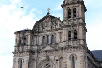 Eglise Saint Maimboeuf à Montbéliard ouverte en 1875 - ville de Montbéliard - Département du Doubs - Région Bourgogne Franche Comté - France - Vue de l'extérieur
