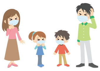 マスクをする4人家族