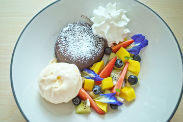 Molten Chocolate Lava Cakes recipe (chocolate moelleux ,chocolate fondant ,fondant au chocolat)...
