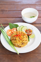 Kua Kling, Thai fried rice with yellow curry and minced pork
