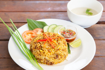 Kua Kling, Thai fried rice with yellow curry and minced pork