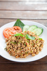 Larb, Thai spicy minced pork salad