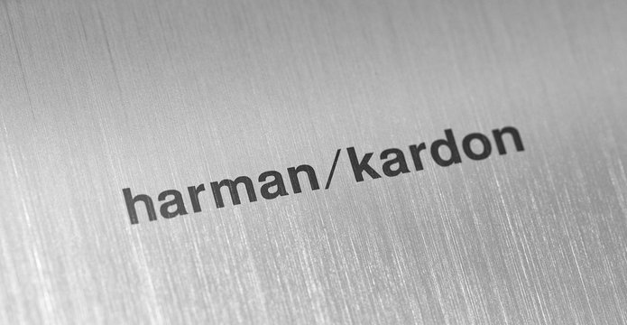 Harman Kardon Knit - Connected Audio :: Behance