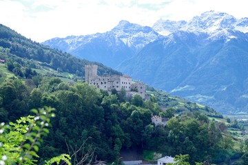 Fototapeta na wymiar Landschaft Vinschgau
