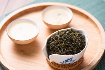 Organic green tea has a health preserving function. It's a hot drink that Oriental and Asian people like very much. It is also called Chinese tea