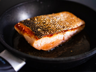 Frying salmon steak 