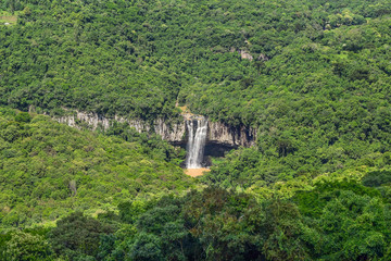Fototapeta premium Aerial view of Cascata dos Amores, in Bento Gonçalves, Brazil