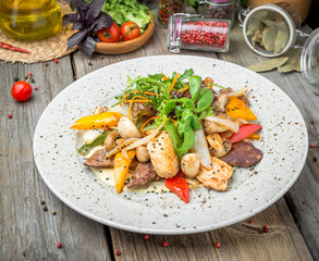 grilled meat with roasted vegetables, spring, summer picnic, tasty food