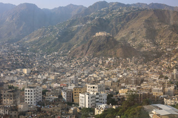 Obraz premium Taiz City -Yemen,which shows the historical castle (Alqahera), which is one of the most important historical landmarks in the City.