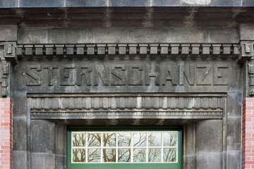 Schriftzug Sterschanze U-Bahn Hamburg
