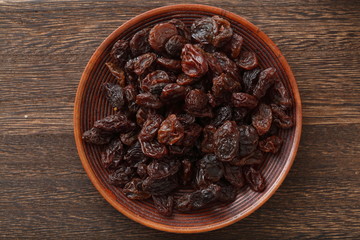  Image of dried fruit raisins
