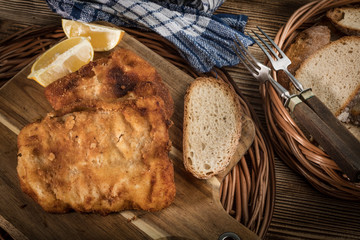 Cod fillet fried in breadcrumbs.