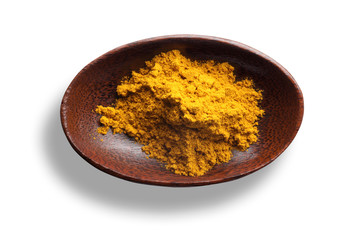Curry Puder in einer Holzschale